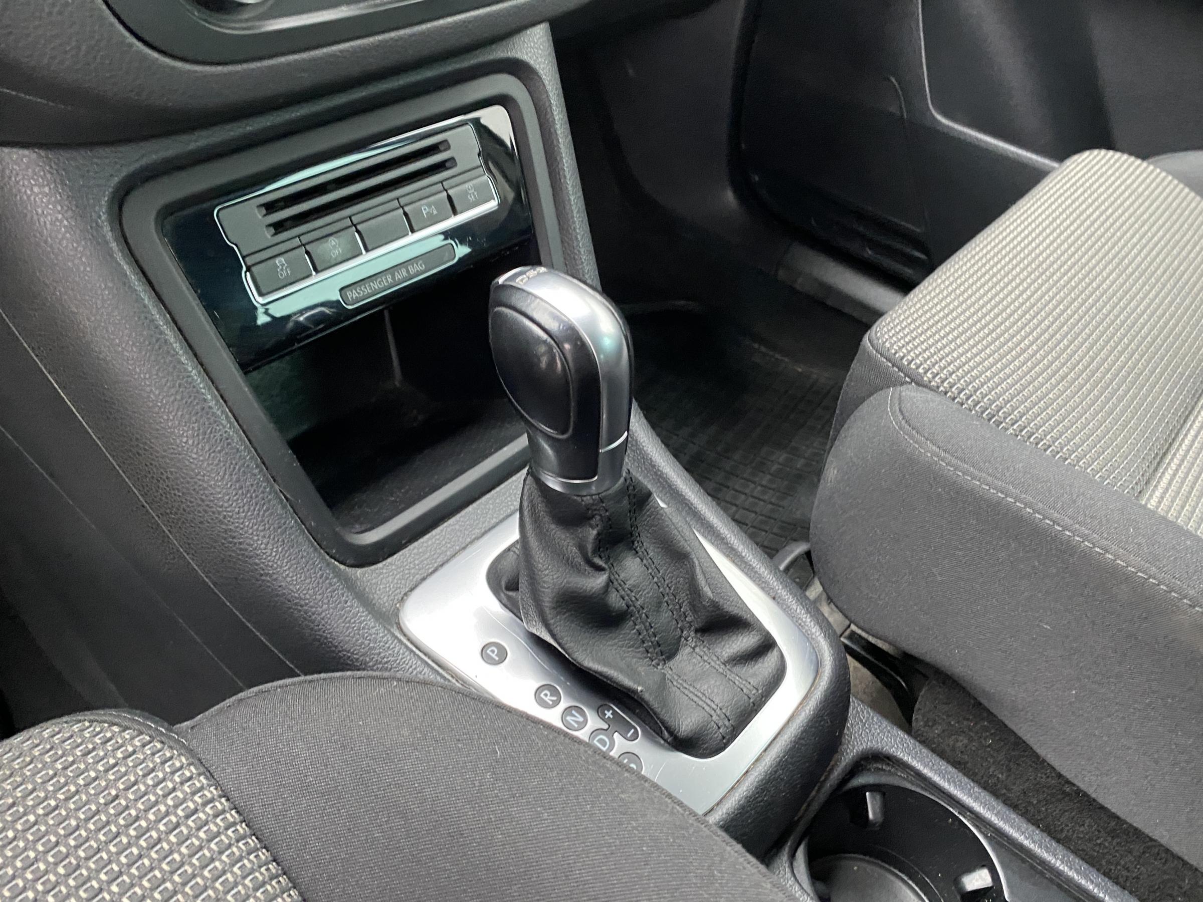 Volkswagen Sharan, 2015 - pohled č. 16