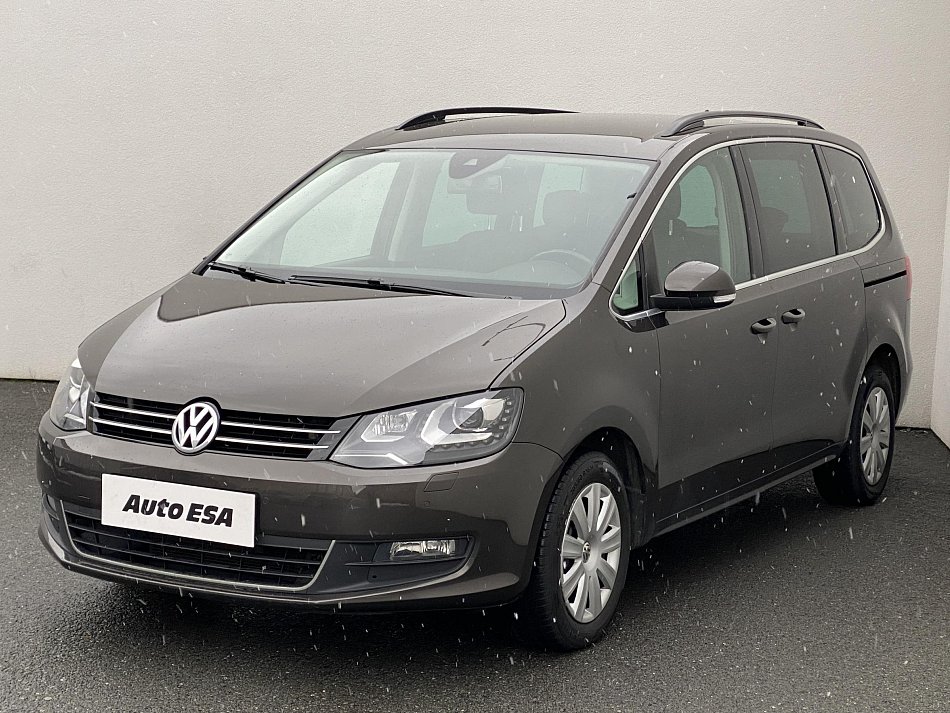 Volkswagen Sharan 2.0 TDi 