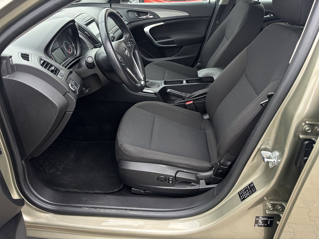 Opel Insignia 2.0 CDTi 
