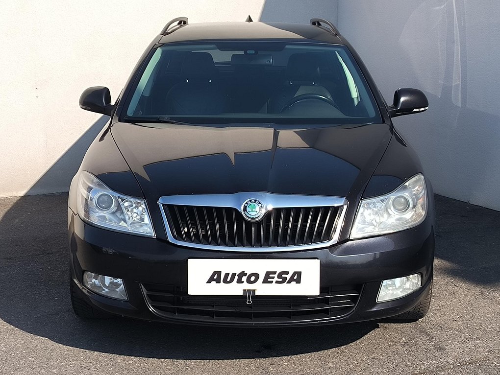 Škoda Octavia II 2.0 TDi Elegance