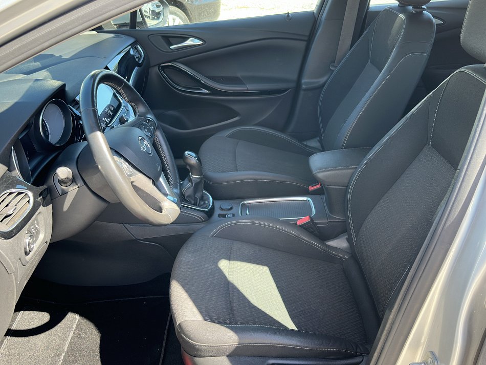 Opel Astra 1.4 T 