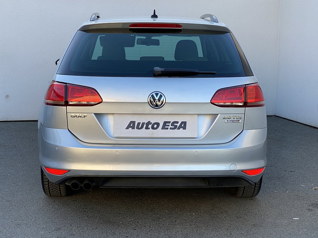Volkswagen Golf 2.0 TDi 