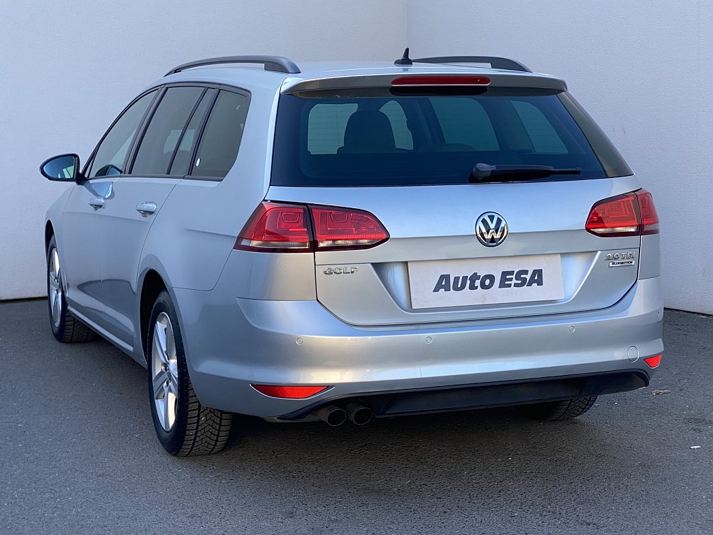Volkswagen Golf 2.0 TDi 
