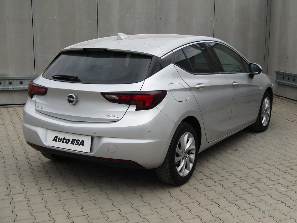 Opel Astra 1.4 T 