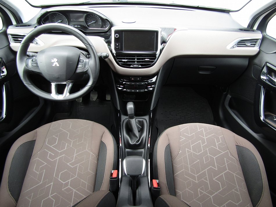 Peugeot 2008 1.6 VTi Active