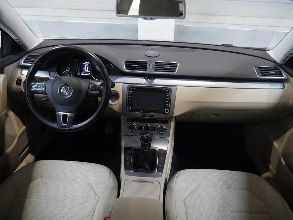 Volkswagen Passat 2.0TDi 