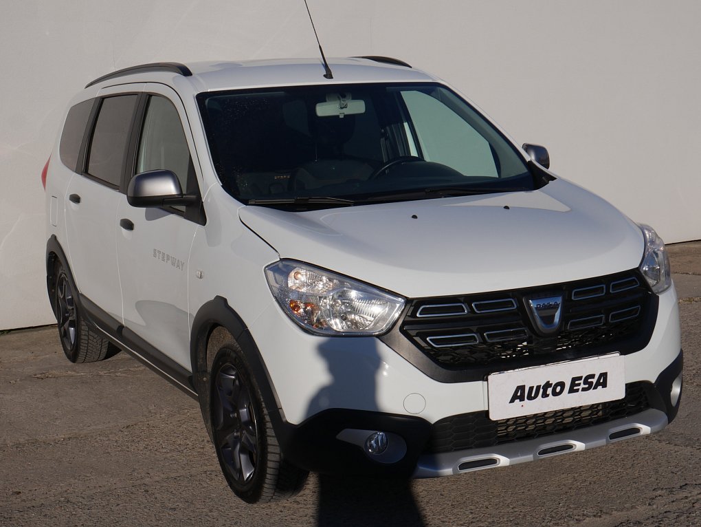 Dacia Lodgy 1.6i Stepway