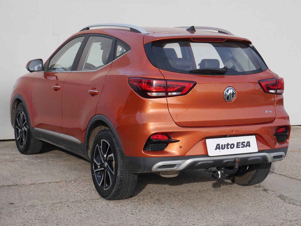 MG ZS 1.5 DVVT Luxury