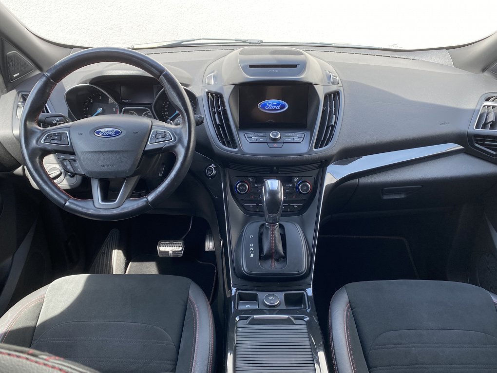 Ford Kuga 2.0 TDCi ST-Line AWD