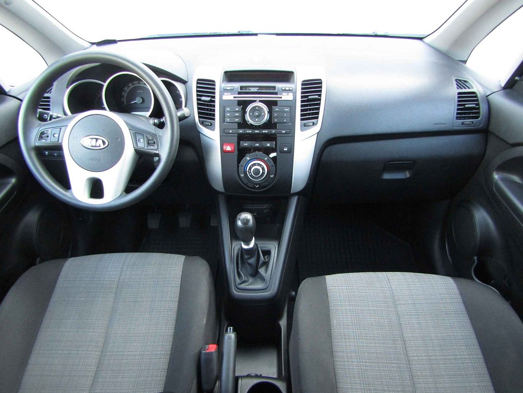 Kia Venga 1.4 i 