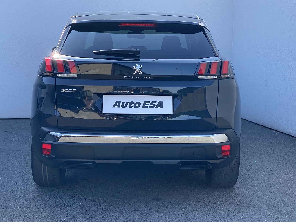 Peugeot 3008 1.2 PT Allure