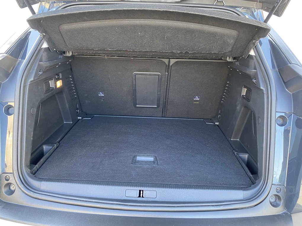 Peugeot 3008 1.2 PT Allure