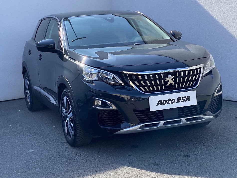 Peugeot 3008 1.2 PT Allure
