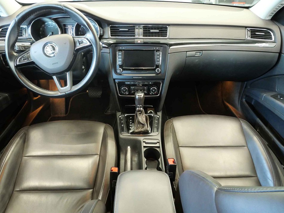 Škoda Superb II 2.0 TDi L&K 4x4