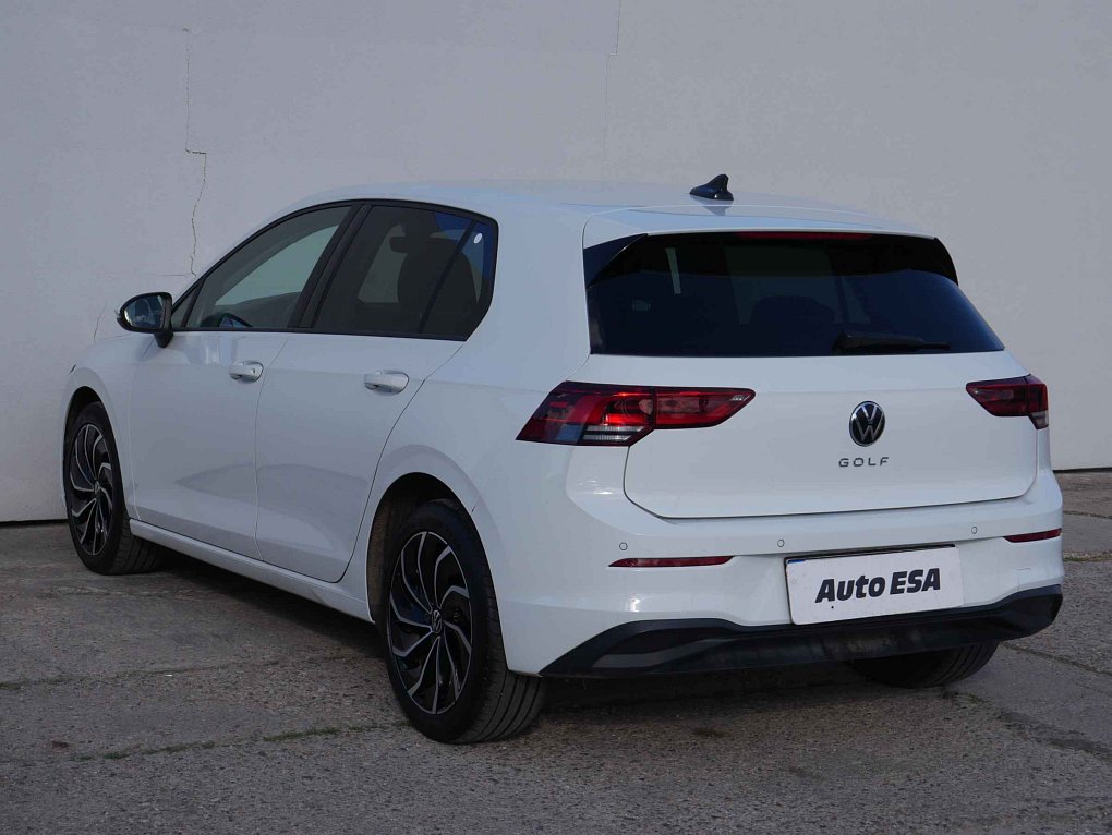 Volkswagen Golf 1.5 TSi 