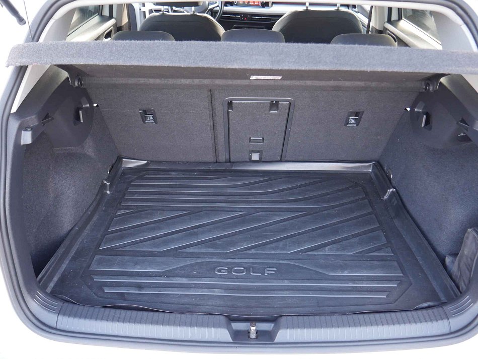 Volkswagen Golf 1.5 TSi 