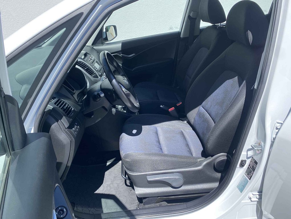 Hyundai Ix20 1.4i 