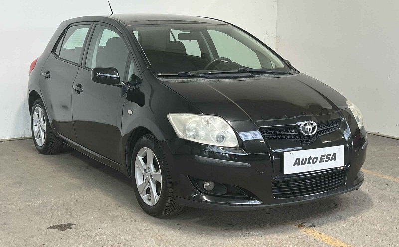 Toyota Auris 1.6 VVTi 