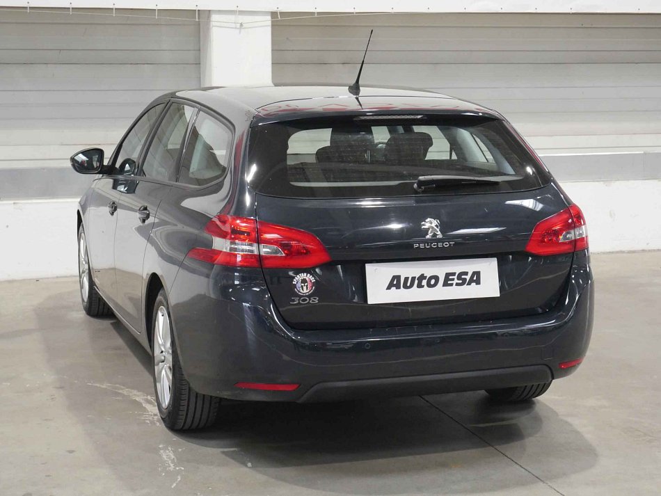 Peugeot 308 1.2PT 