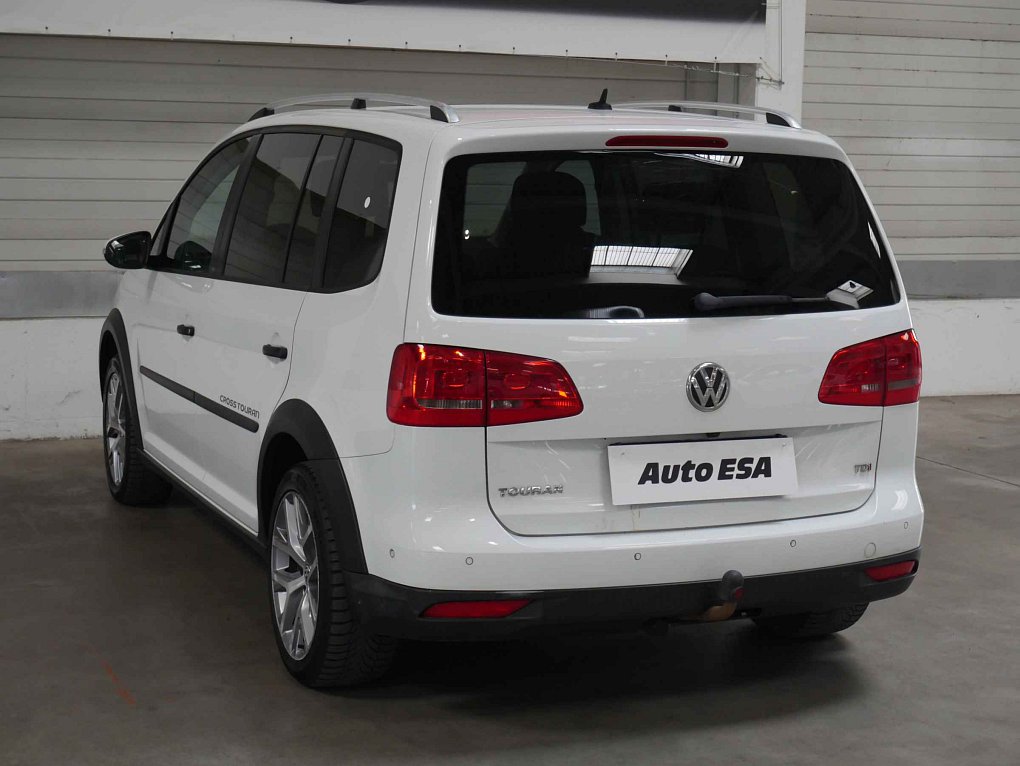 Volkswagen Touran 1.6 TDi 