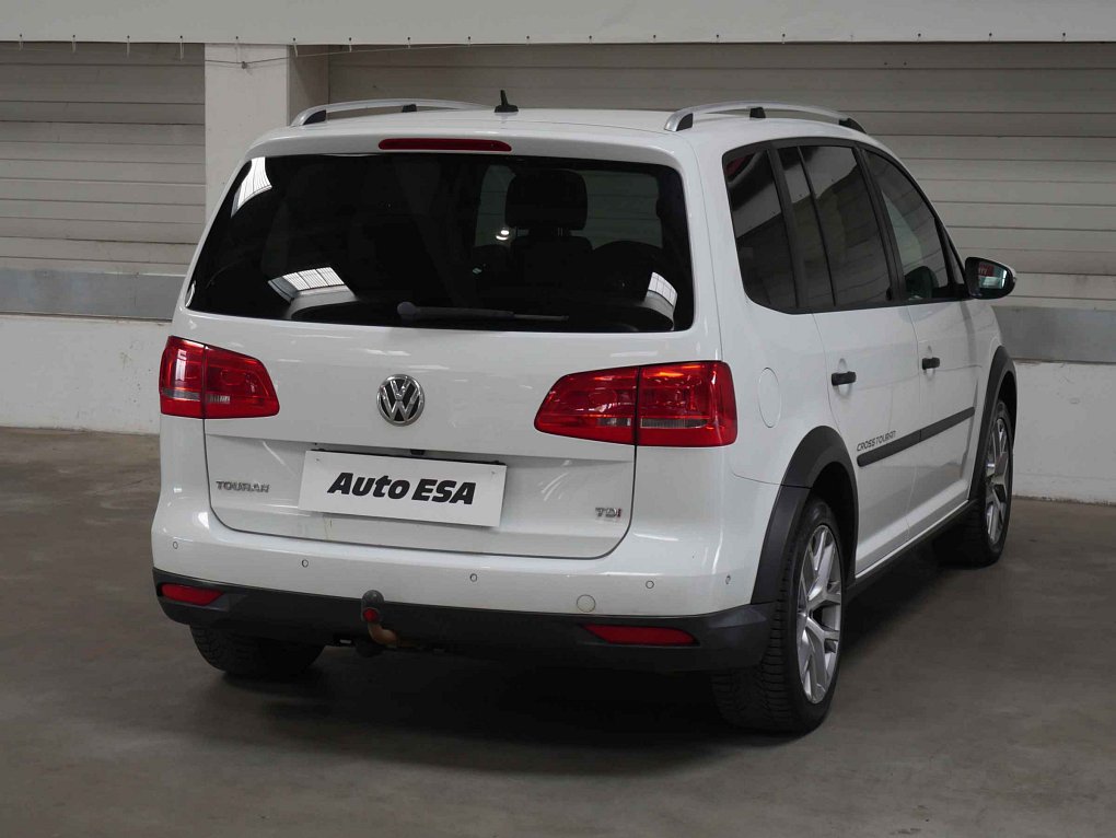 Volkswagen Touran 1.6 TDi 