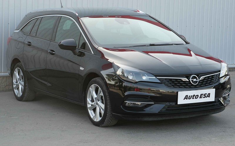 Opel Astra 1.2T 