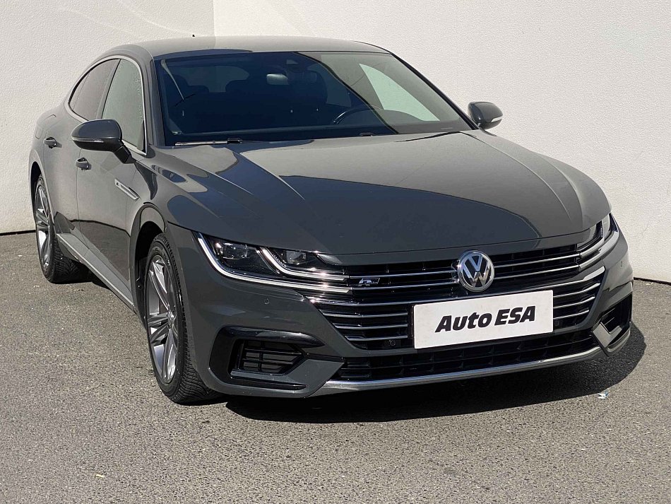 Volkswagen Arteon 2.0TSi R-Line