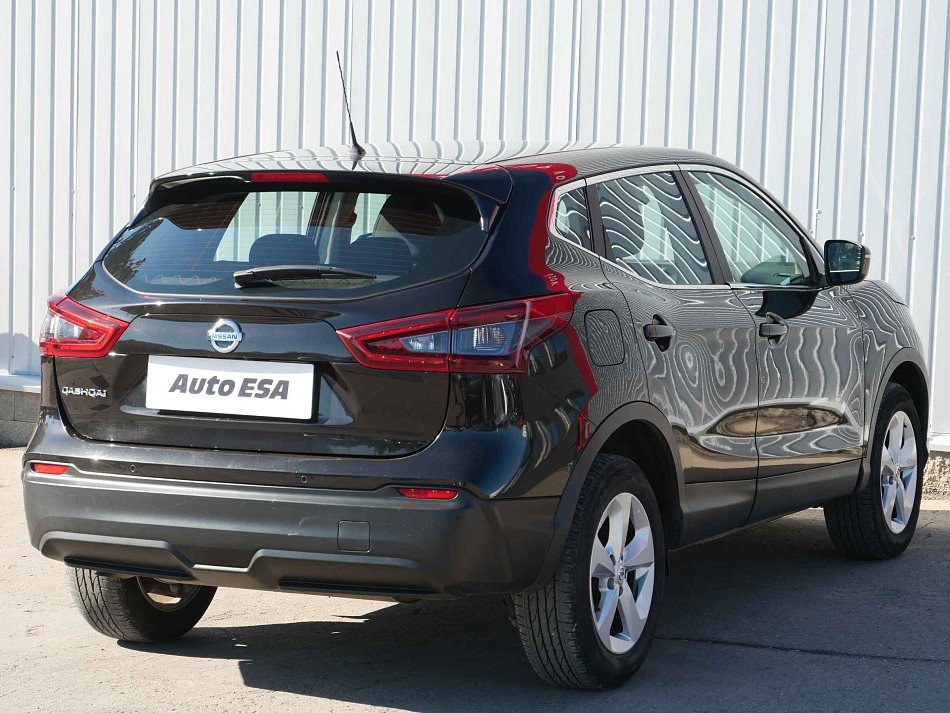Nissan Qashqai 1.3 DiG-T Acenta