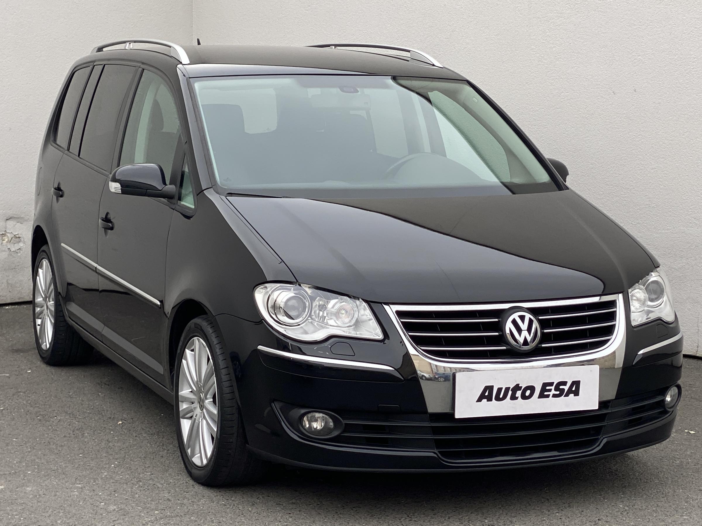 Volkswagen Touran, 2009 - celkový pohled