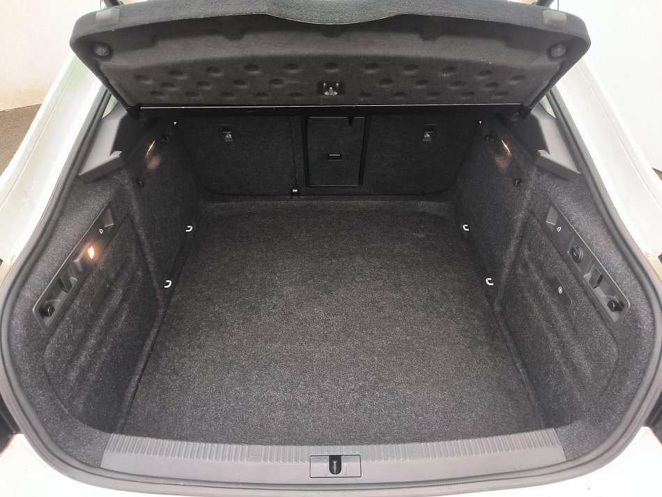 Škoda Superb III 1.6TDi Style