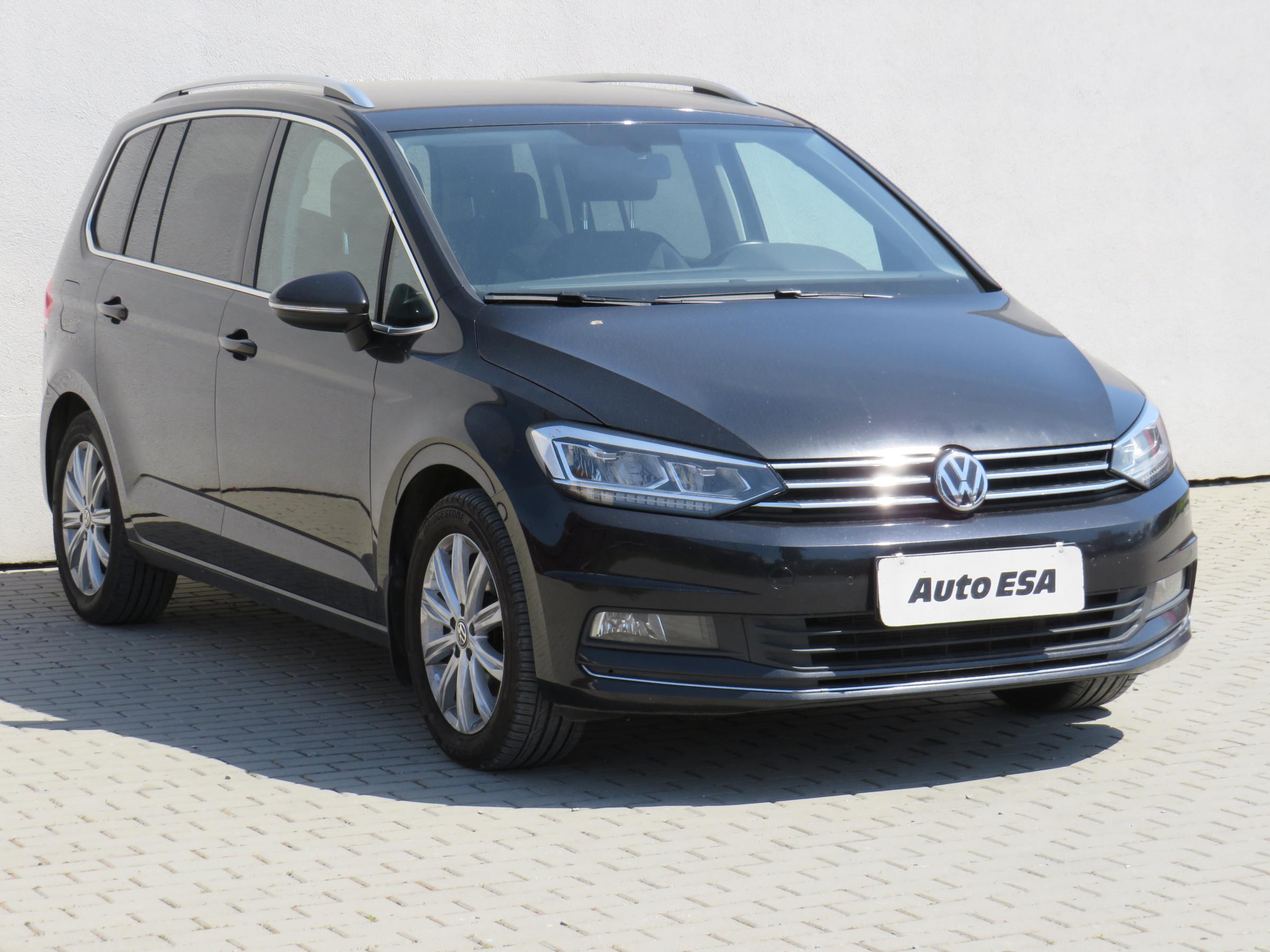 Volkswagen Touran, 2018 - pohled č. 1