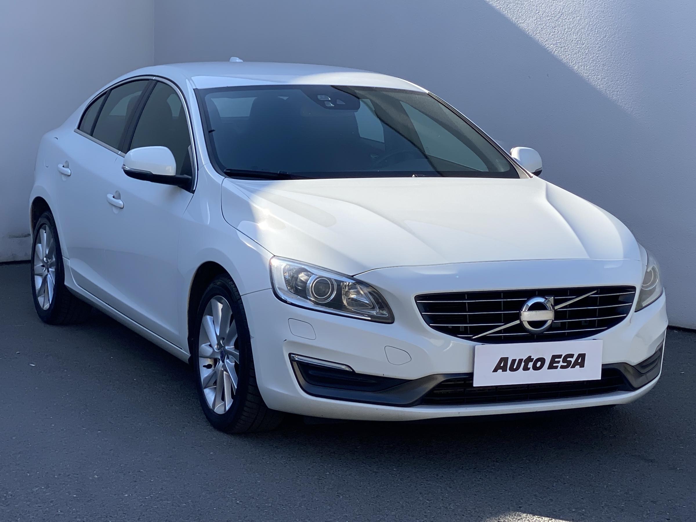 Volvo S60, 2014 - celkový pohled