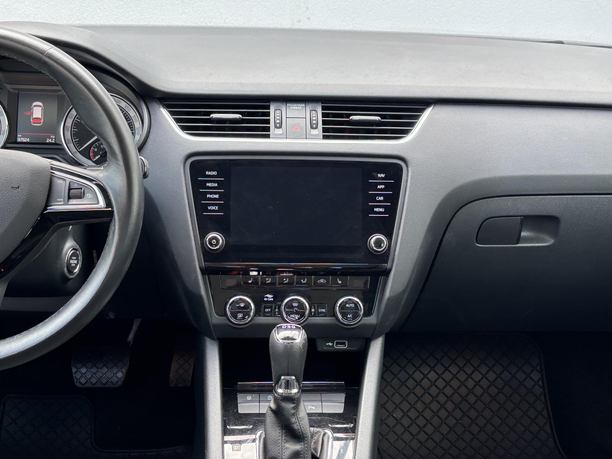 Škoda Octavia III, 2019 - pohled č. 10