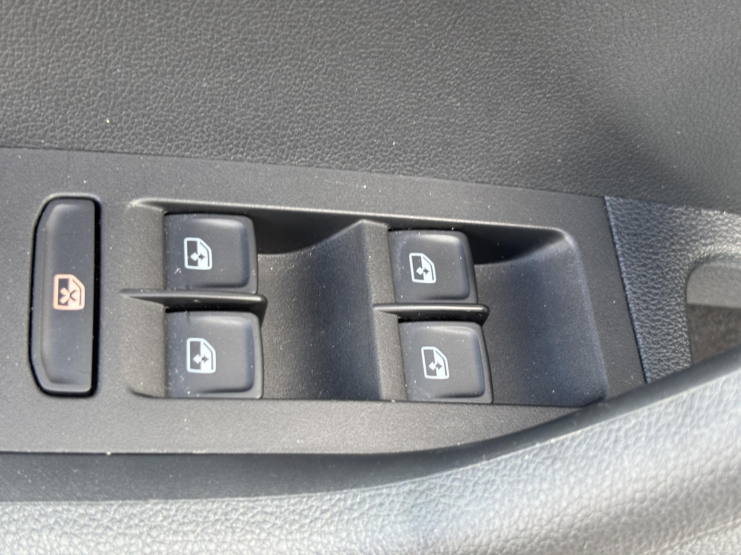 Škoda Octavia III, 2019 - pohled č. 13