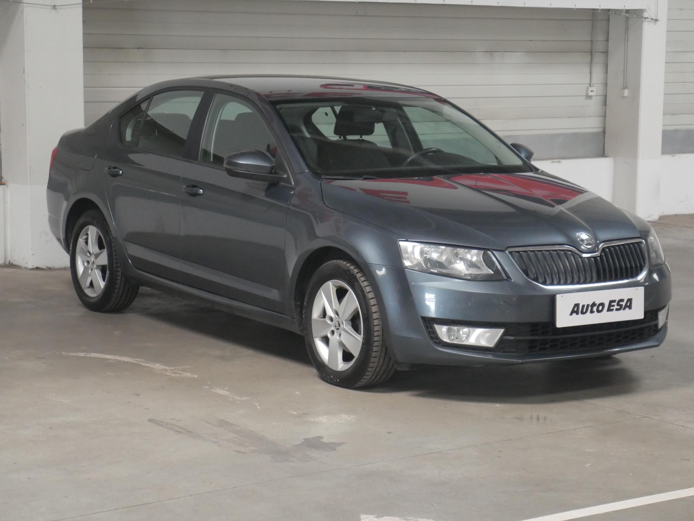 Škoda Octavia III, 2014 - celkový pohled