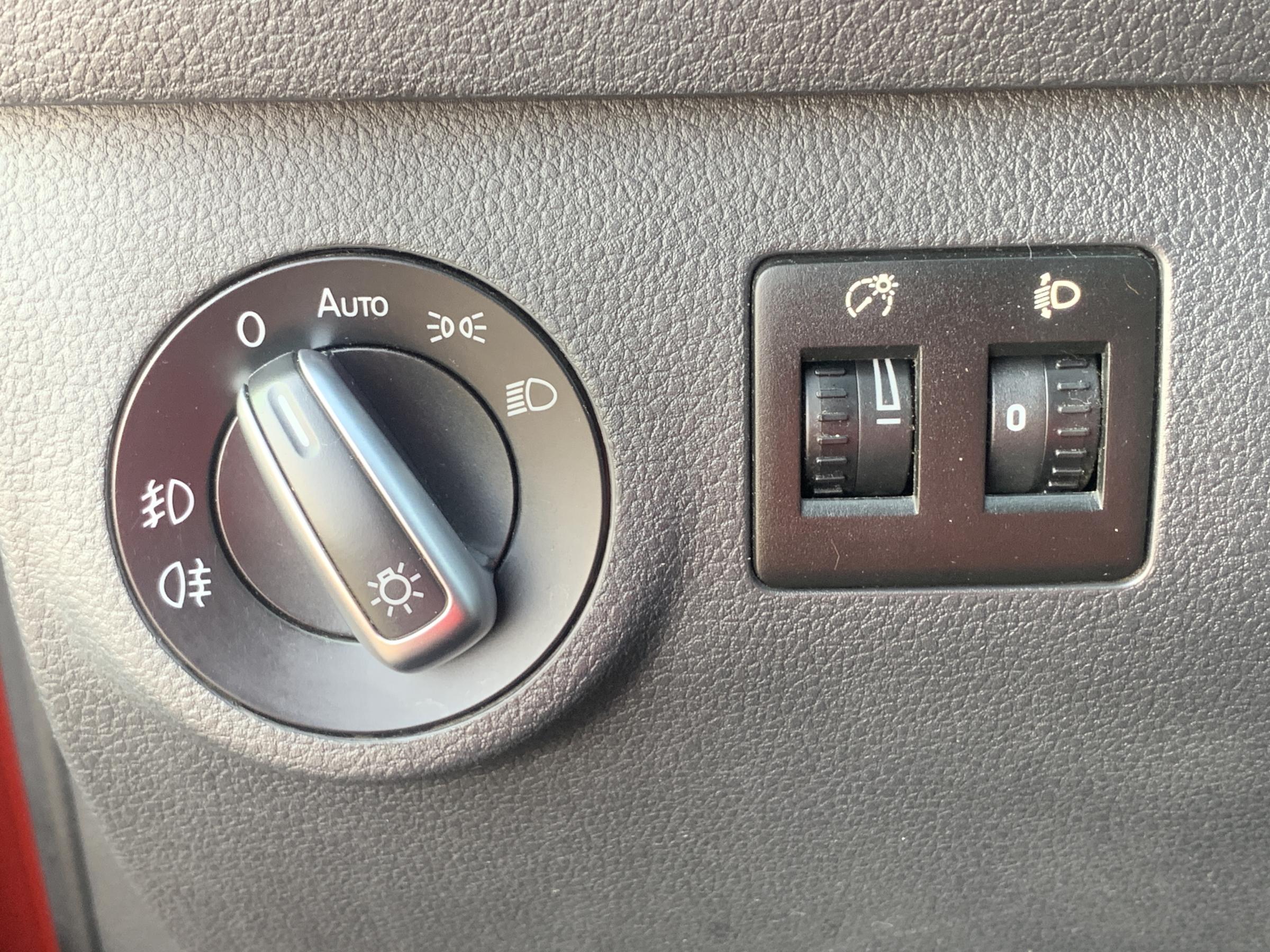 Volkswagen Caddy, 2016 - pohled č. 20