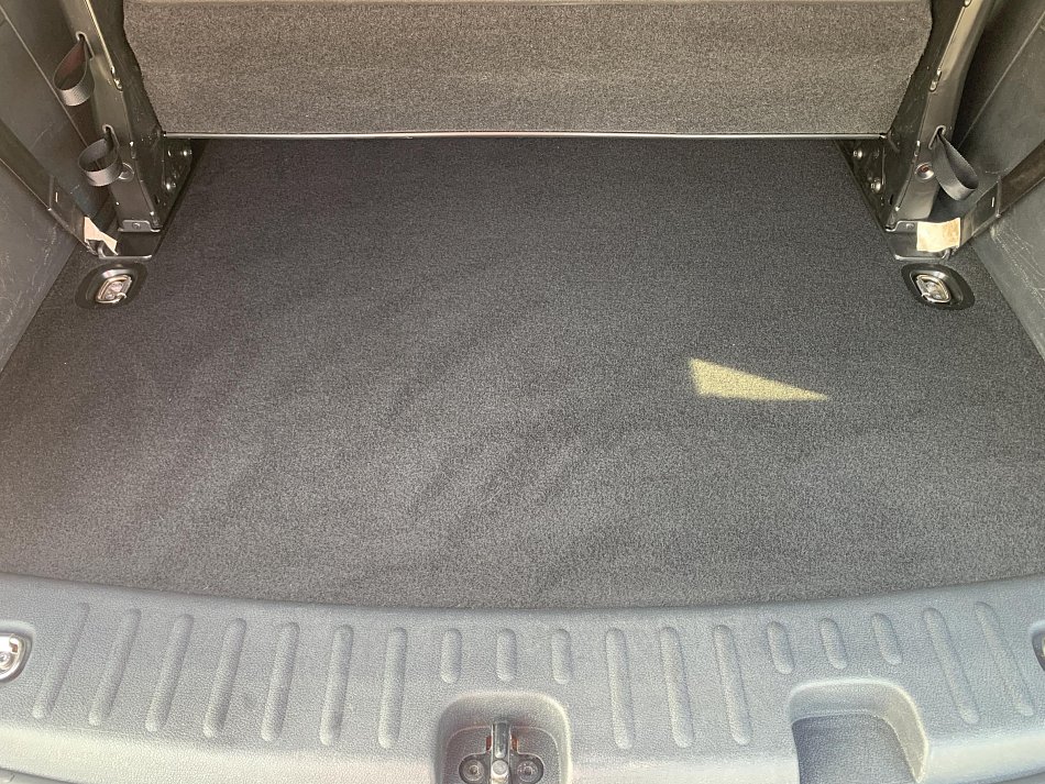 Volkswagen Caddy 2.0TDi Highline 4x4 MAXi 7míst