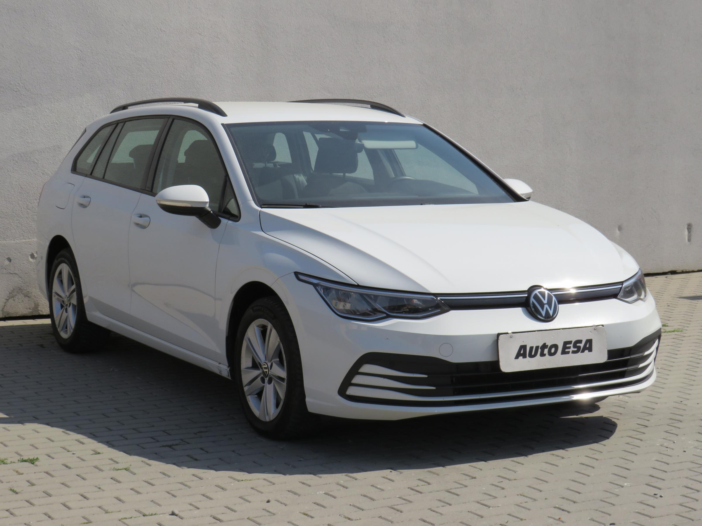 Volkswagen Golf, 2022 - celkový pohled