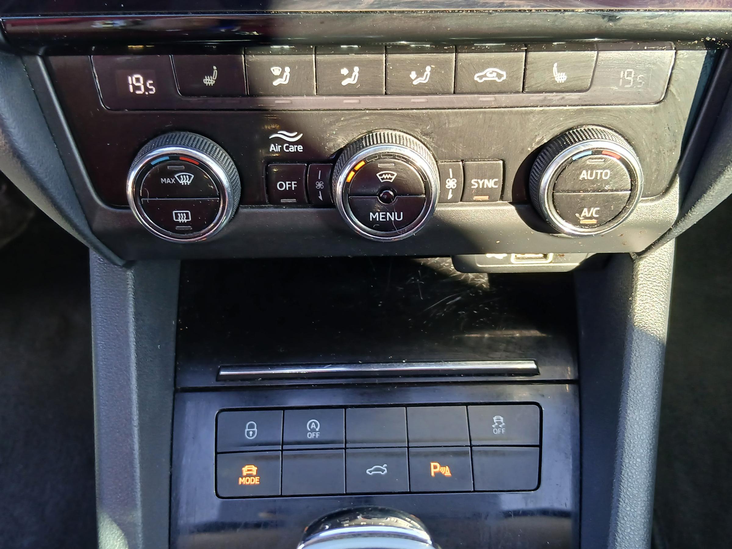 Škoda Octavia III, 2018 - pohled č. 21