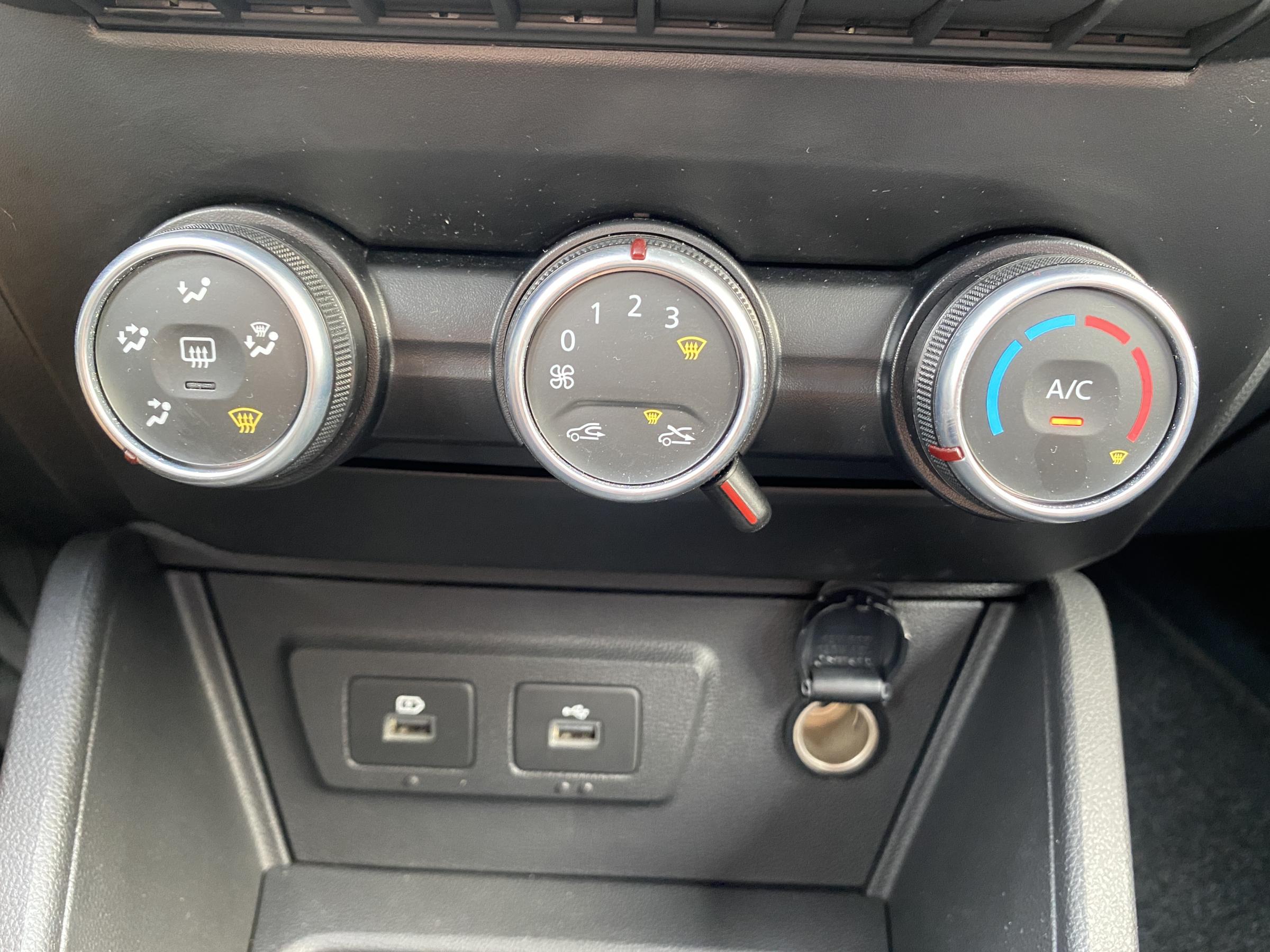 Dacia Duster, 2021 - pohled č. 13