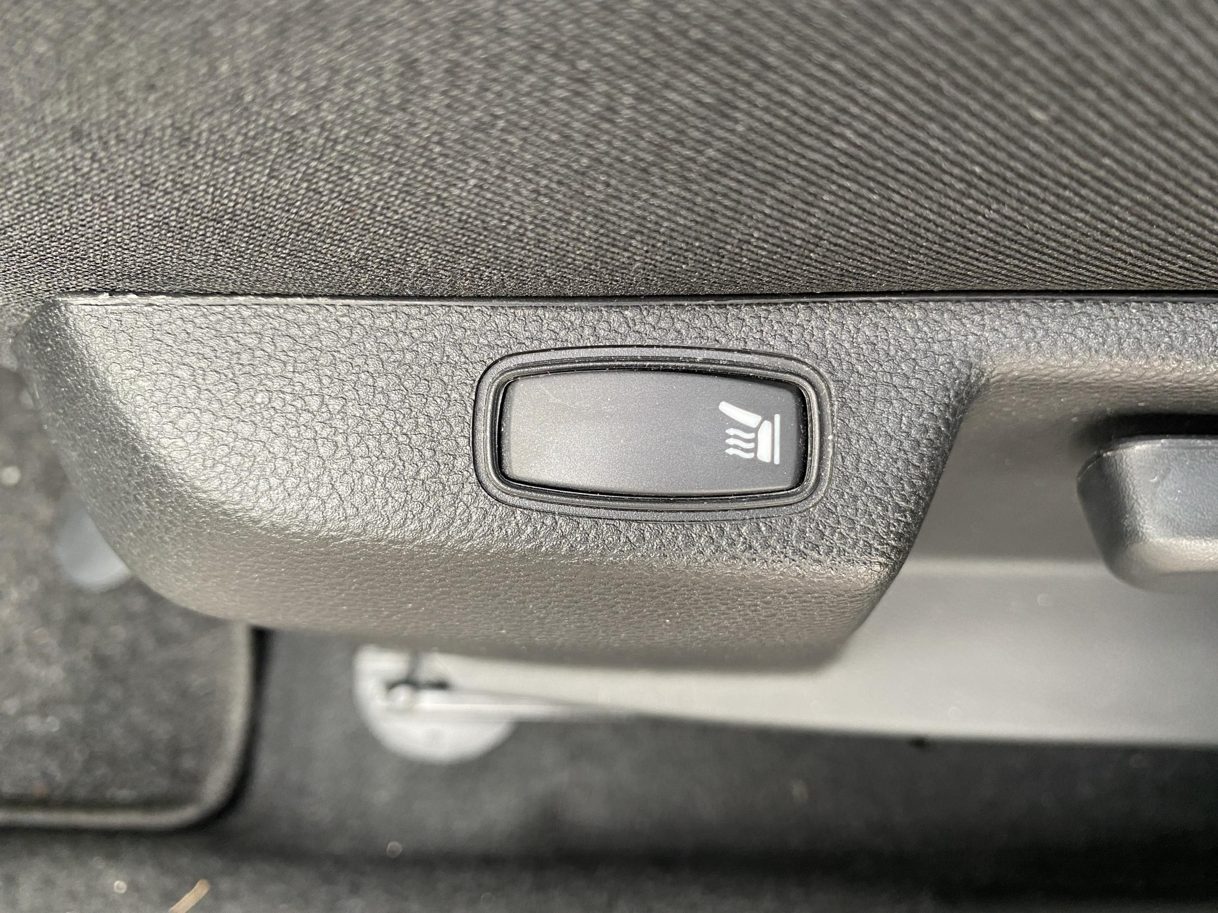 Dacia Duster, 2021 - pohled č. 17