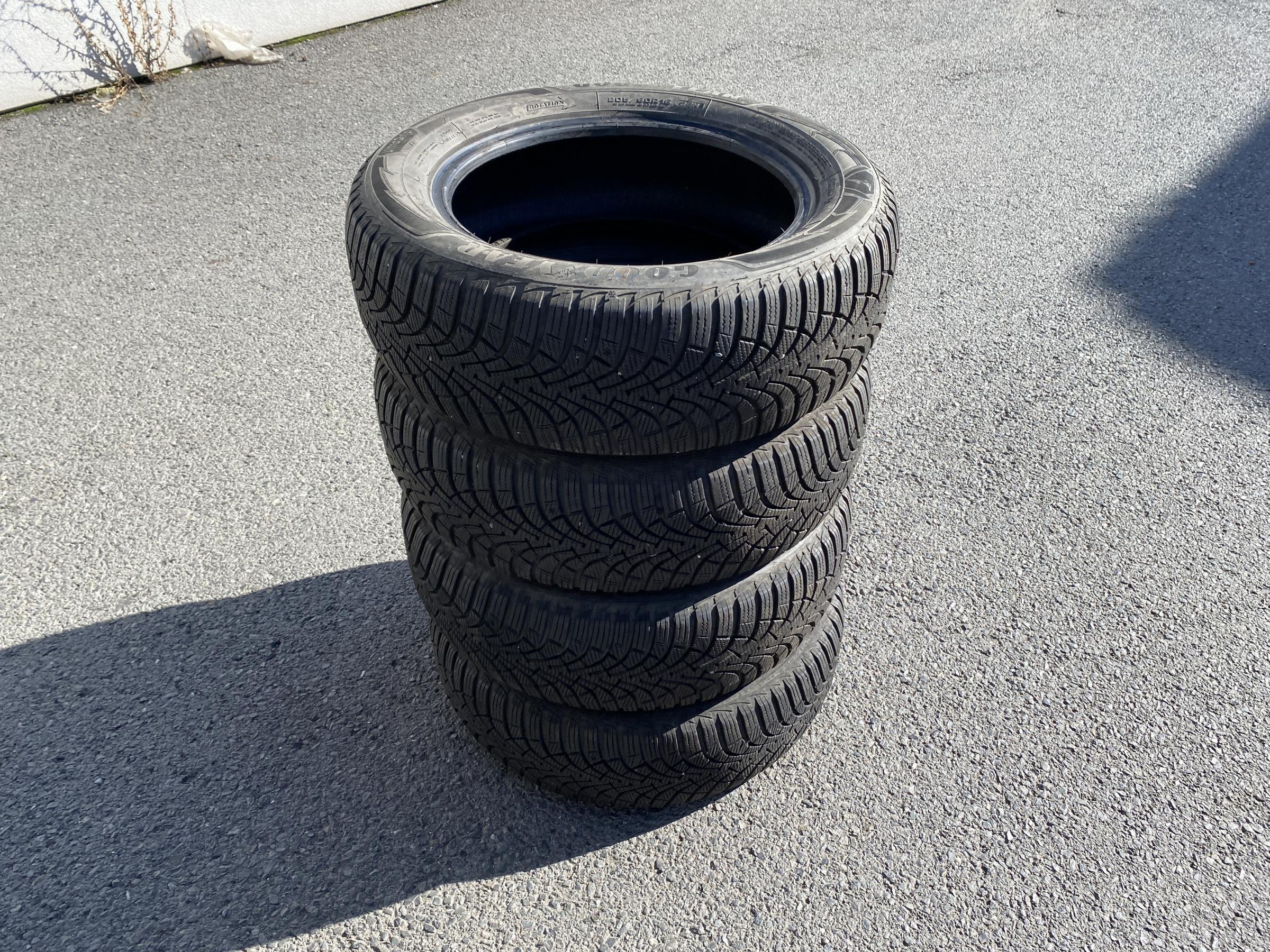 Volkswagen Touran, 2016 - pohled č. 20