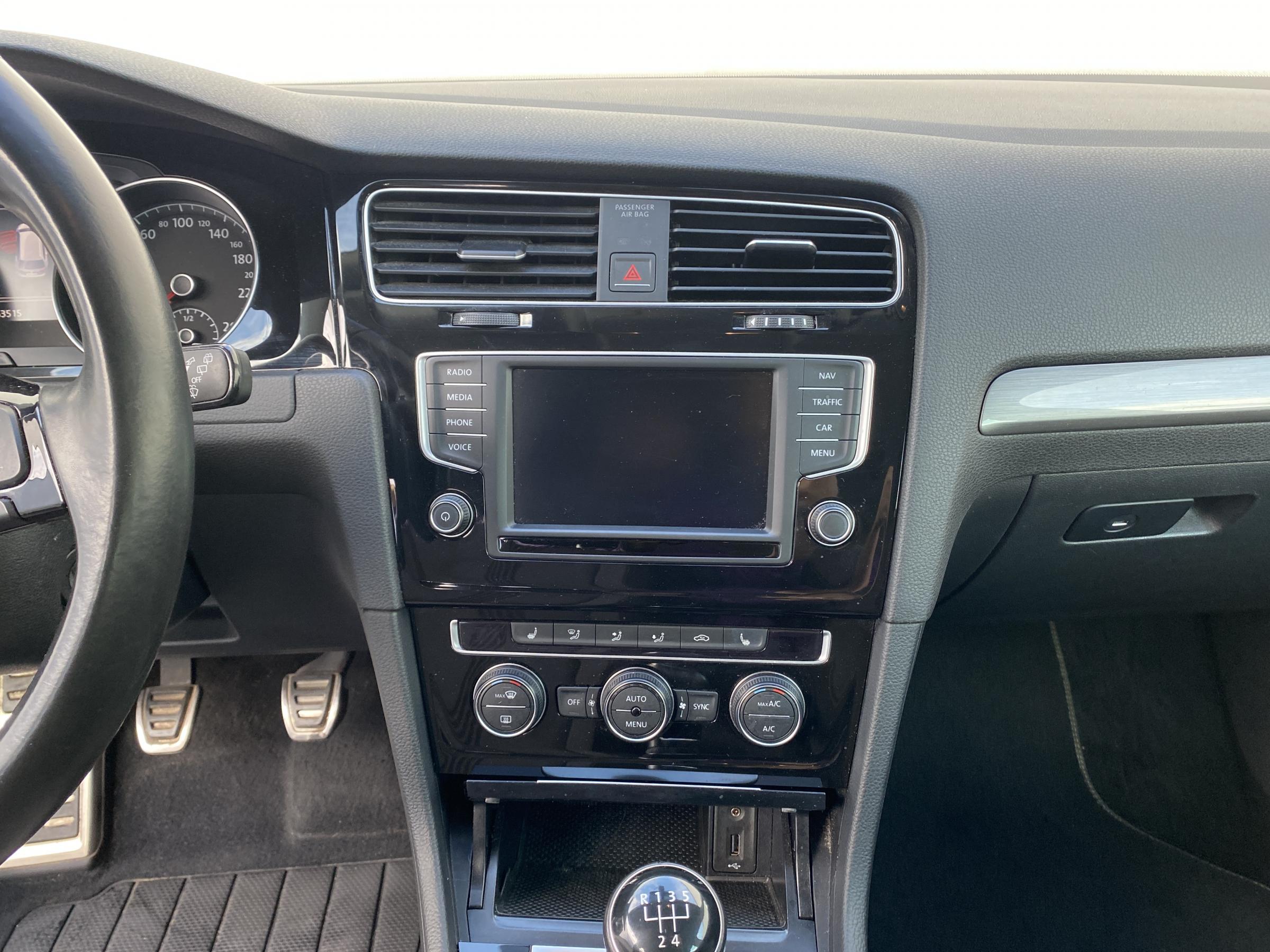 Volkswagen Golf, 2016 - pohled č. 11