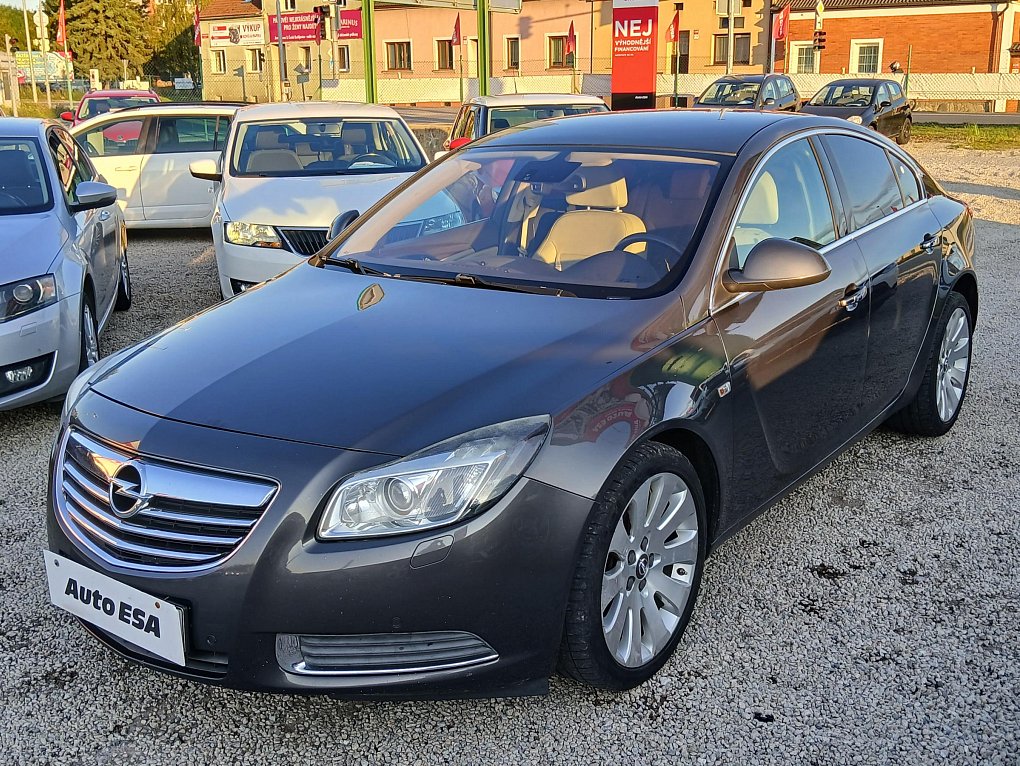 Opel Insignia 1.6T 