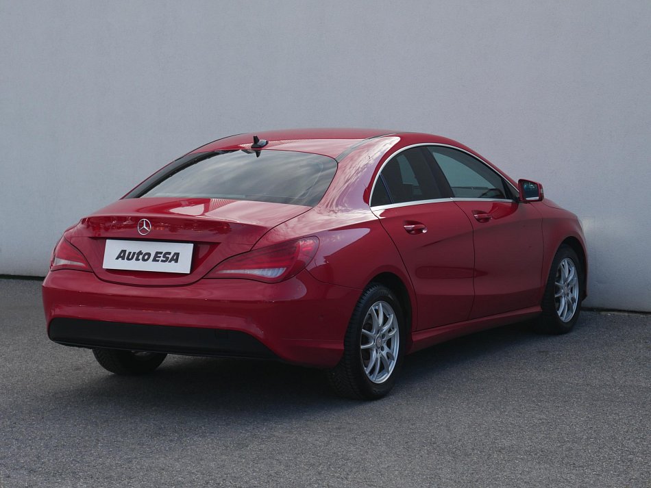 Mercedes-Benz CLA 2.2CDi  200
