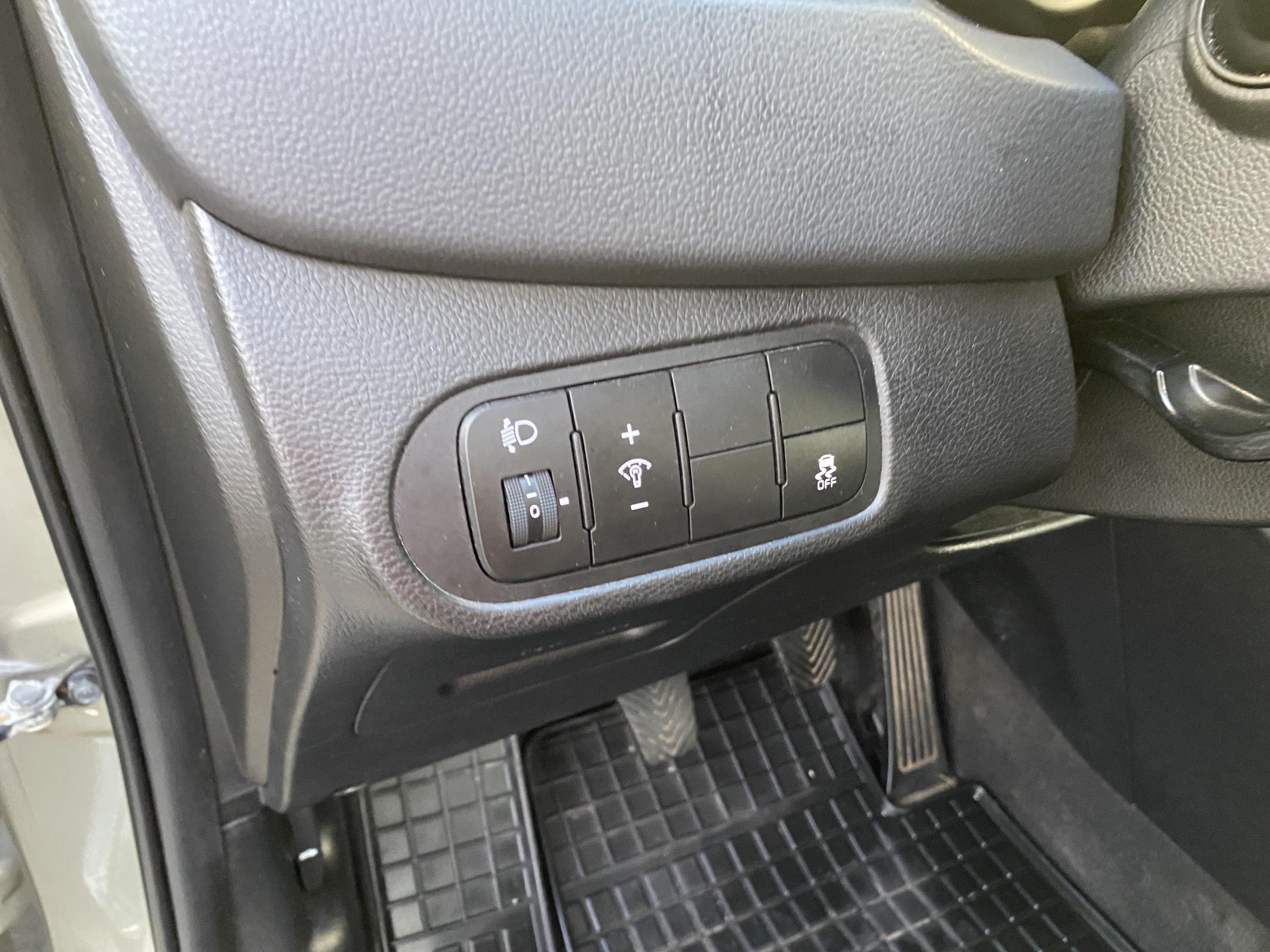 Kia Carens, 2016 - pohled č. 15