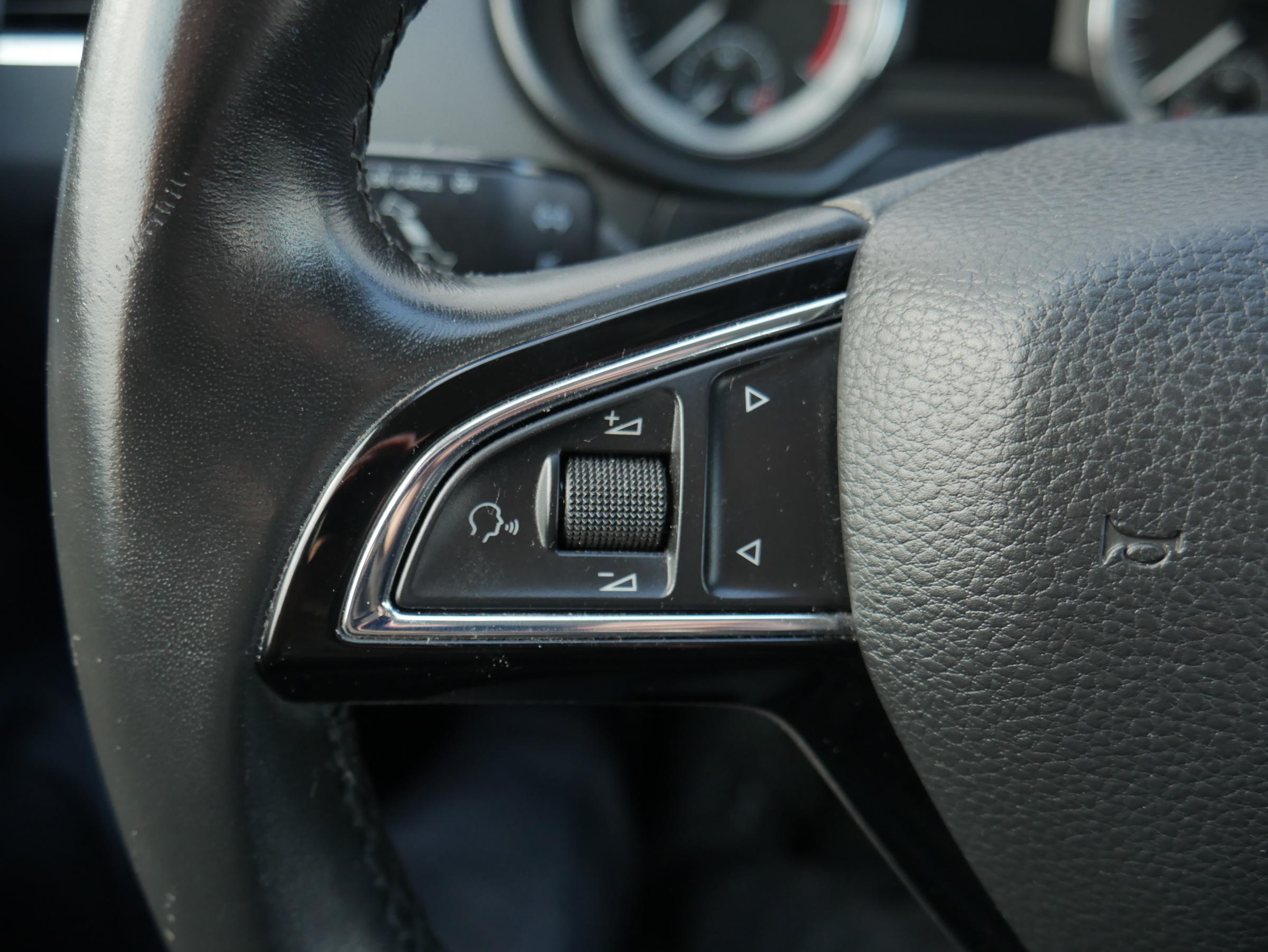 Škoda Octavia III, 2019 - pohled č. 12