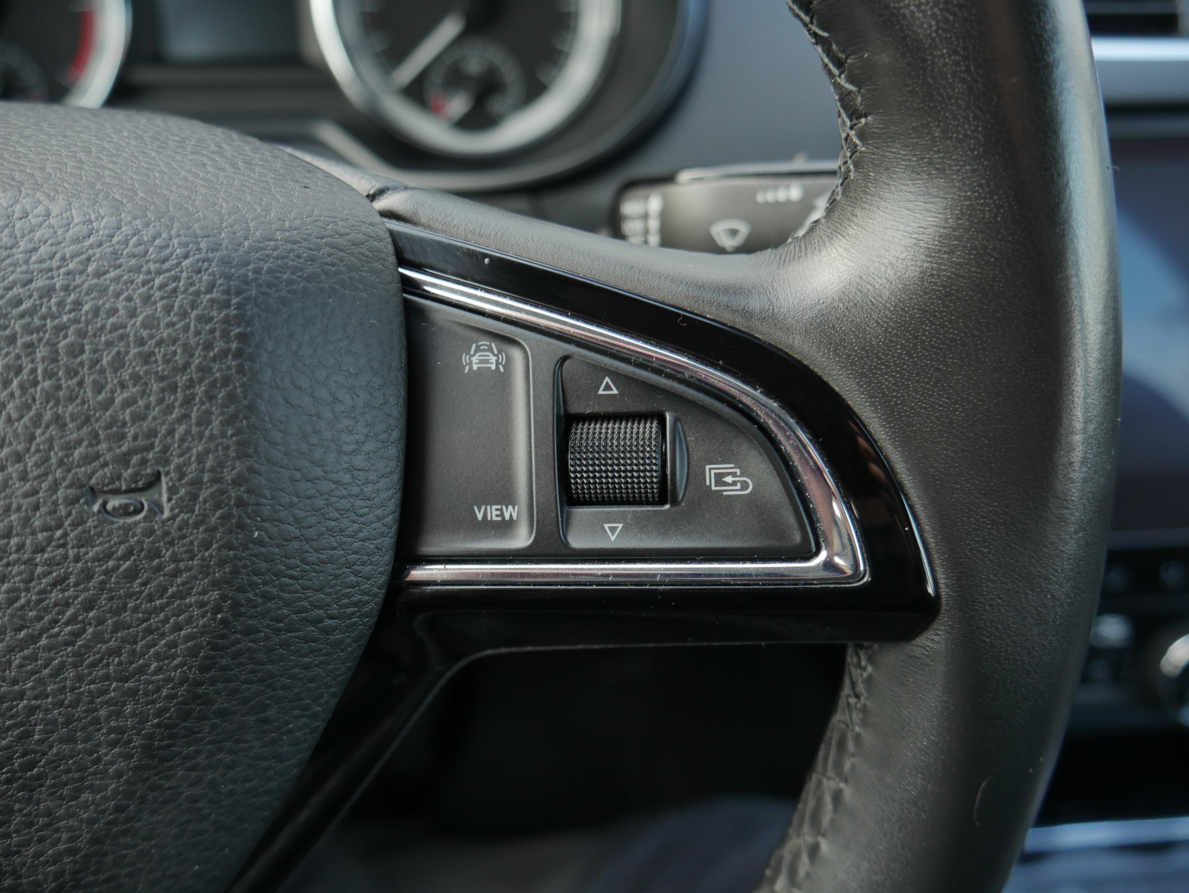 Škoda Octavia III, 2019 - pohled č. 13