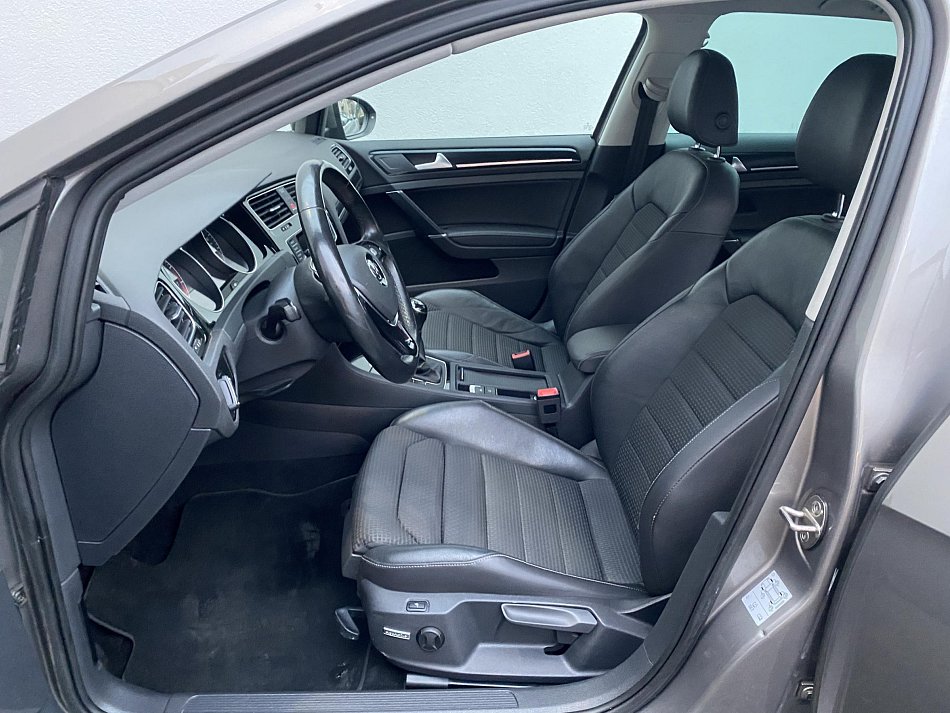 Volkswagen Golf 1.4 TSi Highline