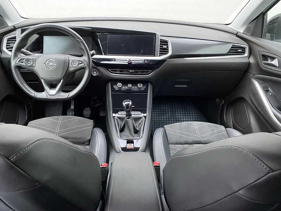 Opel Grandland 1.2 T GS Line X